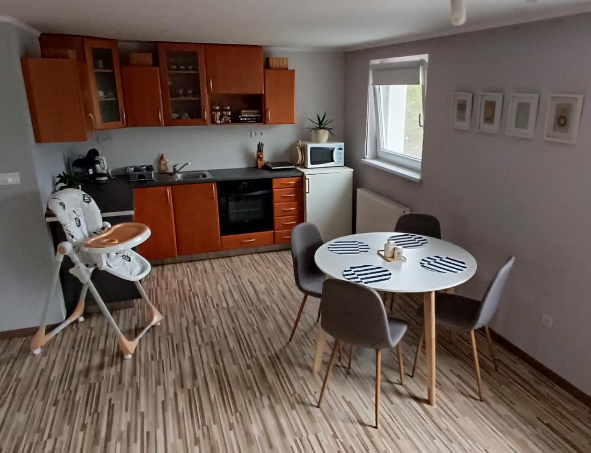 Apartman S Vyhladom Na Bojnicky Zamok Bojnice Exterior foto